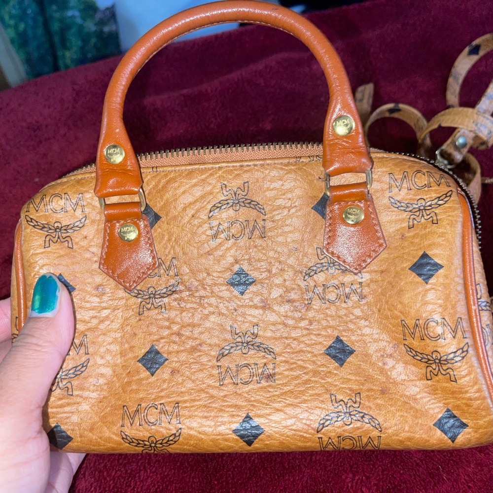 Authentic MCM - Picture 4 of 5